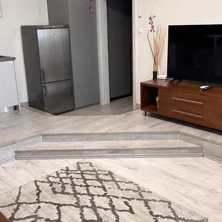 Elegant Escape Iv - Free Parking, Easy Access To Center